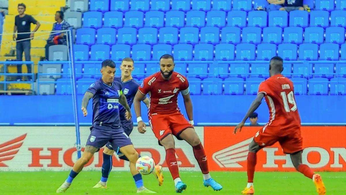 borneo fc vs psm makassar